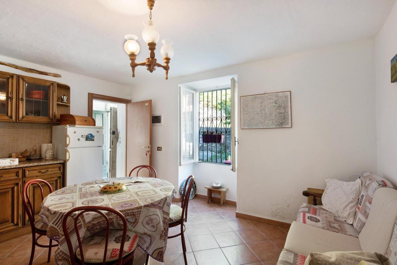 Appartement Orizzonte Calmo à Borghetto Di Borbera Extérieur photo